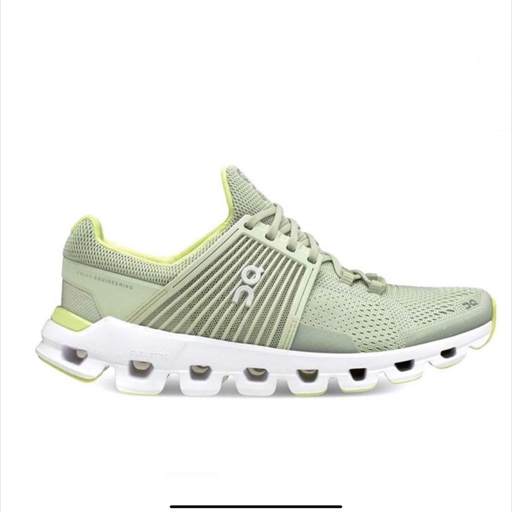 ON Cloudswift Running Shoe